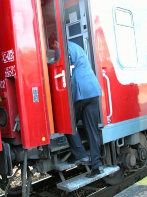 Călătoriile cu trenul, supravegheate de poliţiştii de la Transporturi